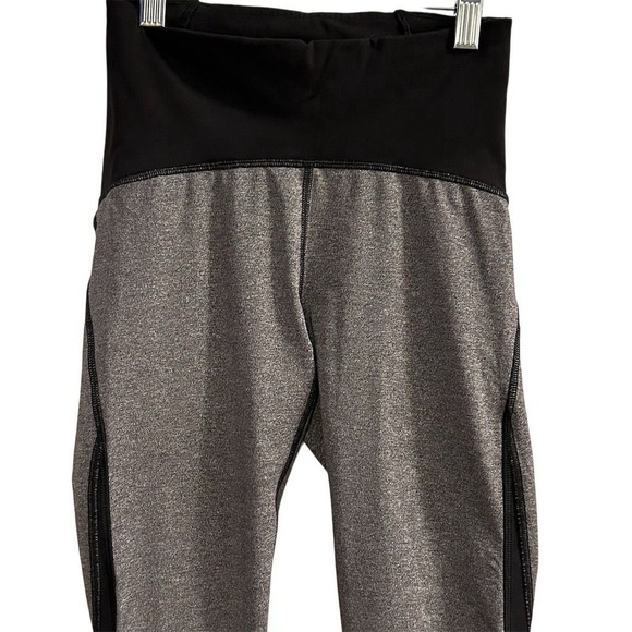 Lululemon Women's Train Times Crop Joggers Size 4 Heathered Black Activewear - Picture 5 of 9